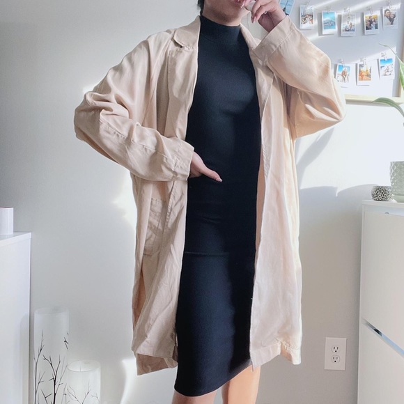 Gorgeous cream color trench ZARA coat - Picture 2 of 4